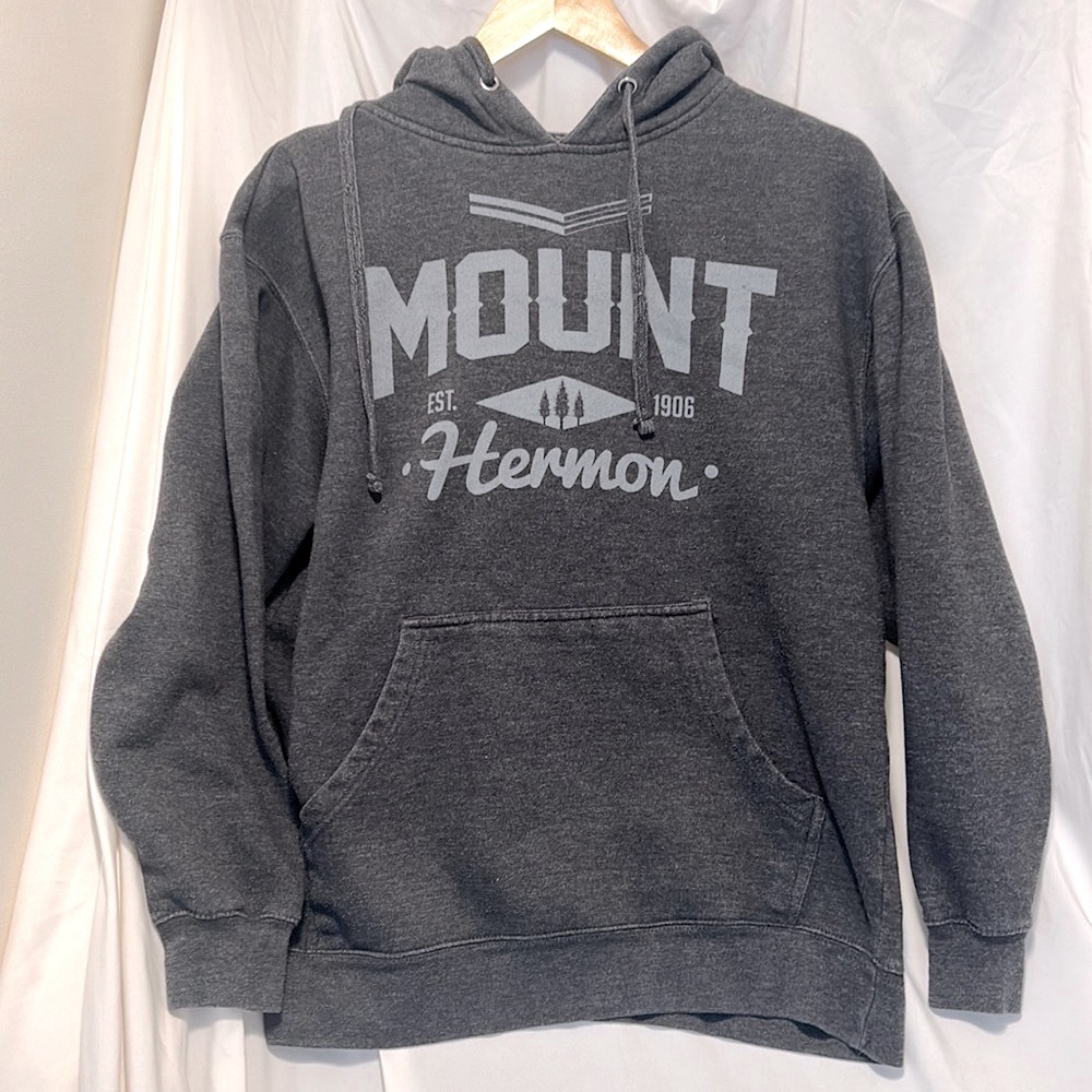 Mount Hermon Destination Hoodie size M